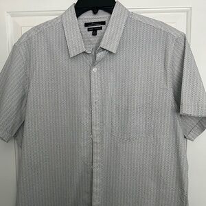 Short sleeve Marc Anthony shirt size xl